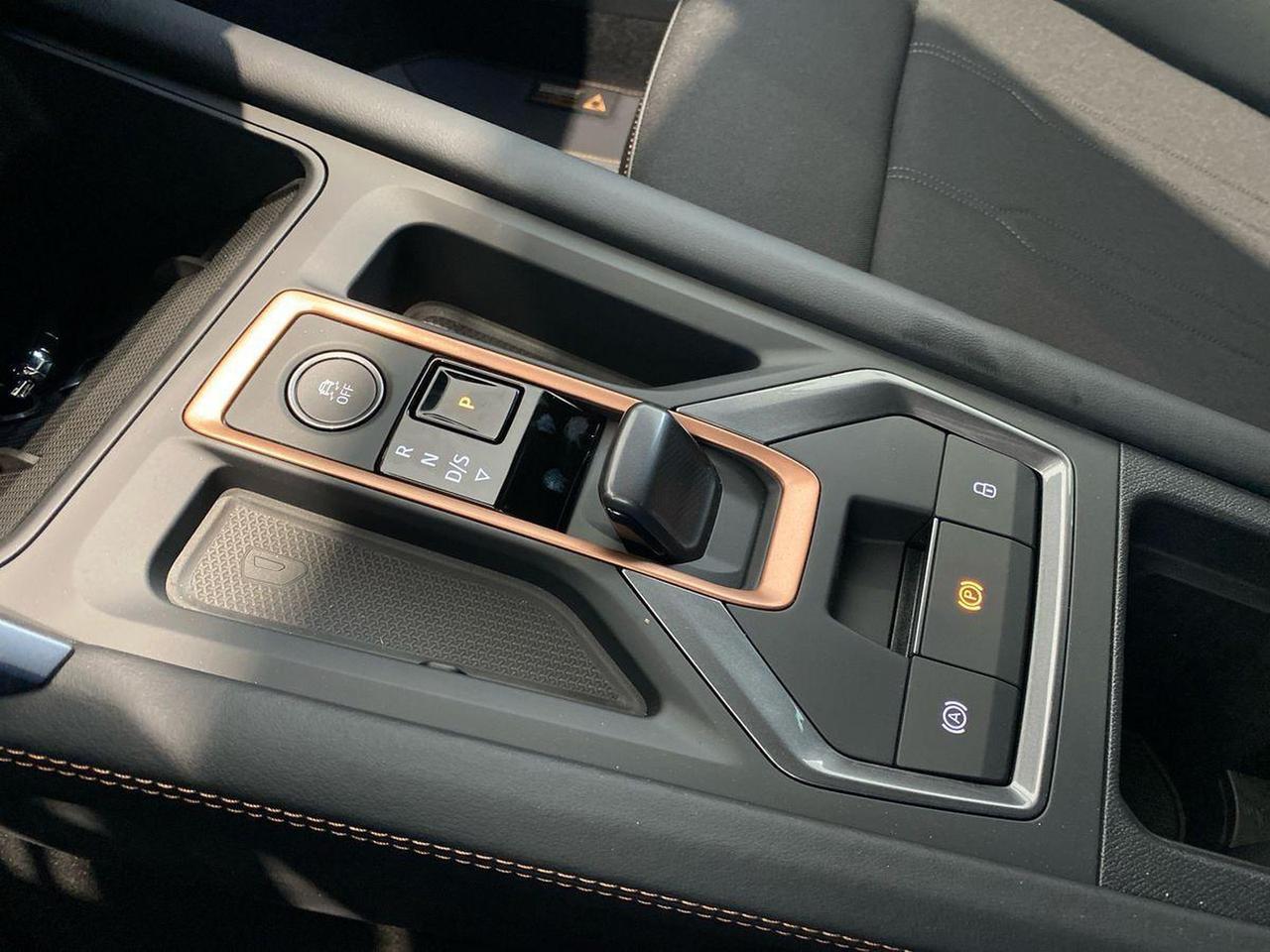 Cupra Leon 1.5 hybrid 150cv dsg