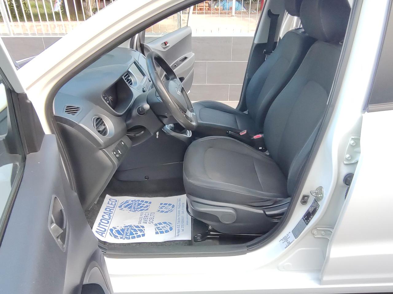 Hyundai i10 1.0 BENZINA E GPL DI SERIE Connectline
