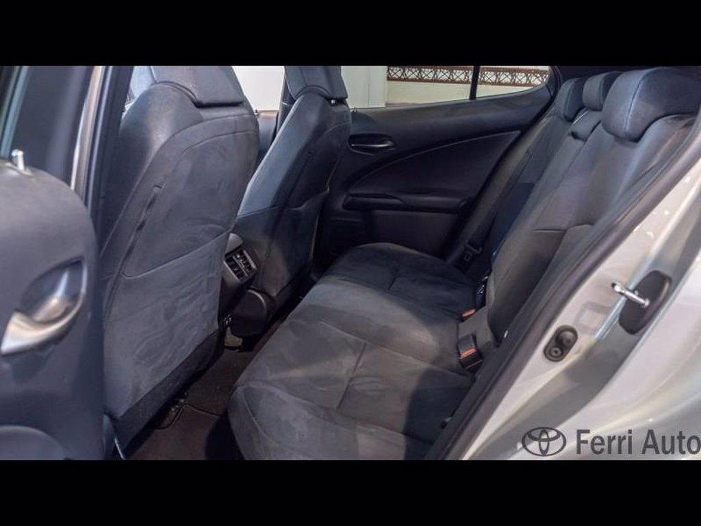 LEXUS Ux 250h 2.0 executive 2wd cvt del 2019