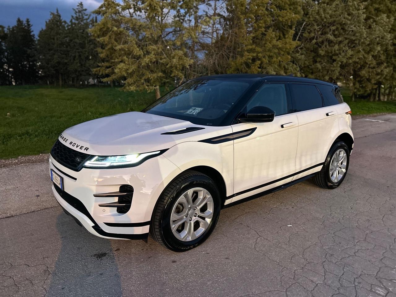 Land Rover Range Evoque 2.0D I4-L.Flw 150CV AWD Aut R-Dynamic HSE
