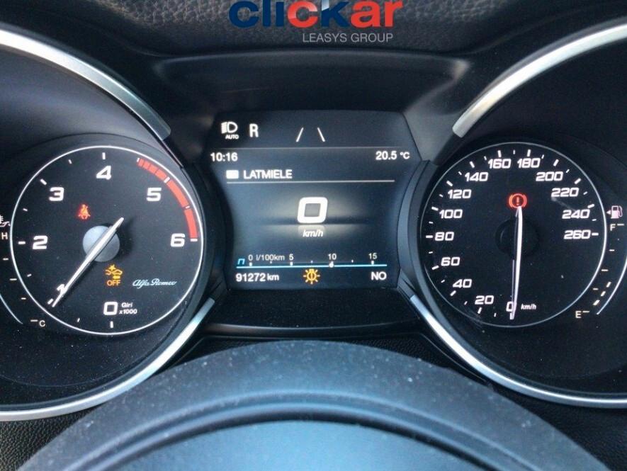 Alfa Romeo Stelvio 2.2 Turbodiesel 190 CV AT8 Q4 Super Business
