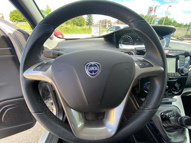 LANCIA Ypsilon *PROMO* 1.0 S&S Hybrid Ecochic Gold