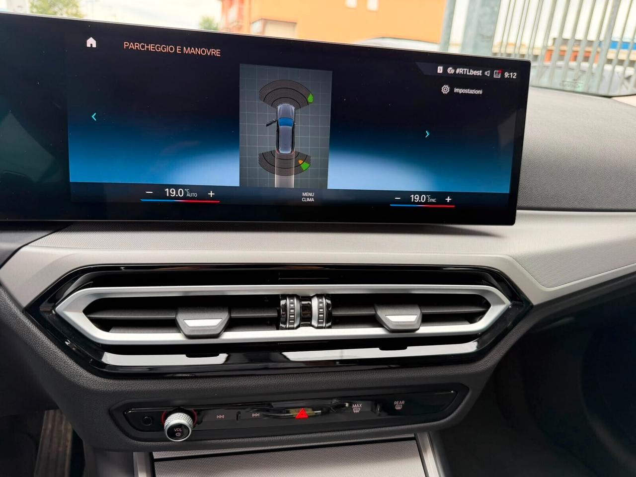 BMW 318 Touring 318i Touring auto / KM CERTIFICATI