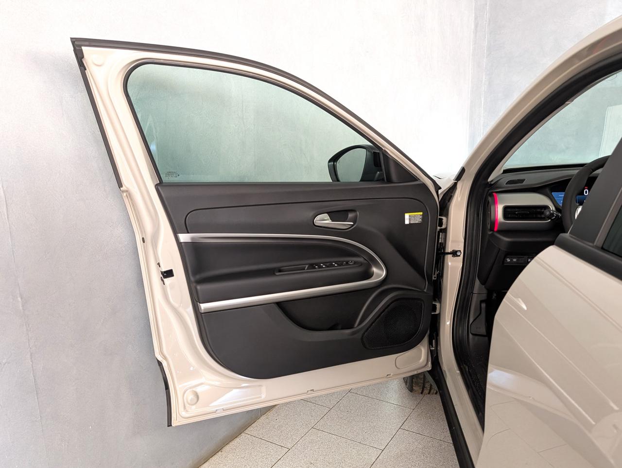 Jeep Avenger 1.2 Turbo E-Hybrid 110cv eDCT6 Summit