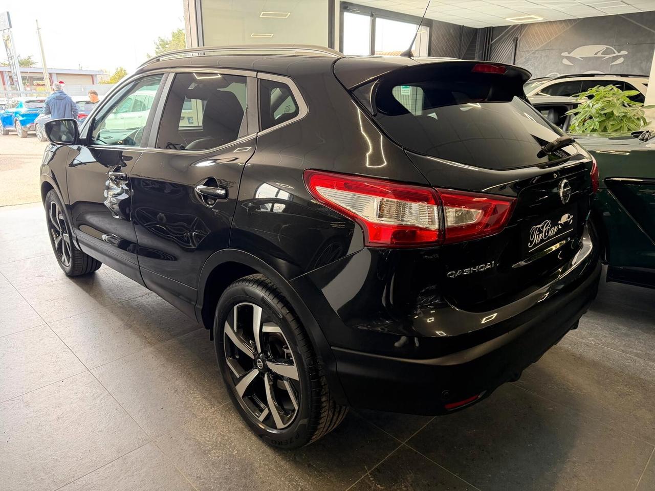 NISSAN QASHQAI TECNA 1.5 DCI 110CV TETTO NAVI CAM360 ANNO 2014