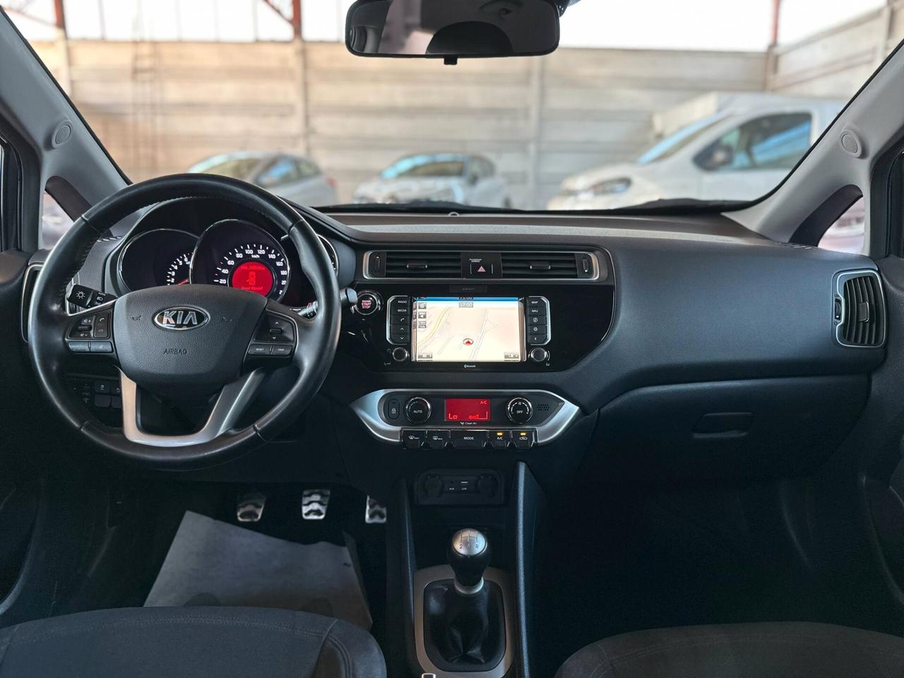 Kia Rio 1.2 CVVT 5p. Cool