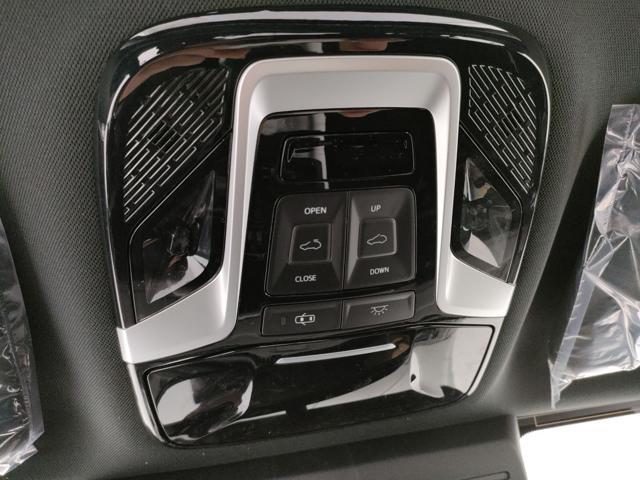 EMC 212 2.0 TGDI 8AT 4WD Adventurer