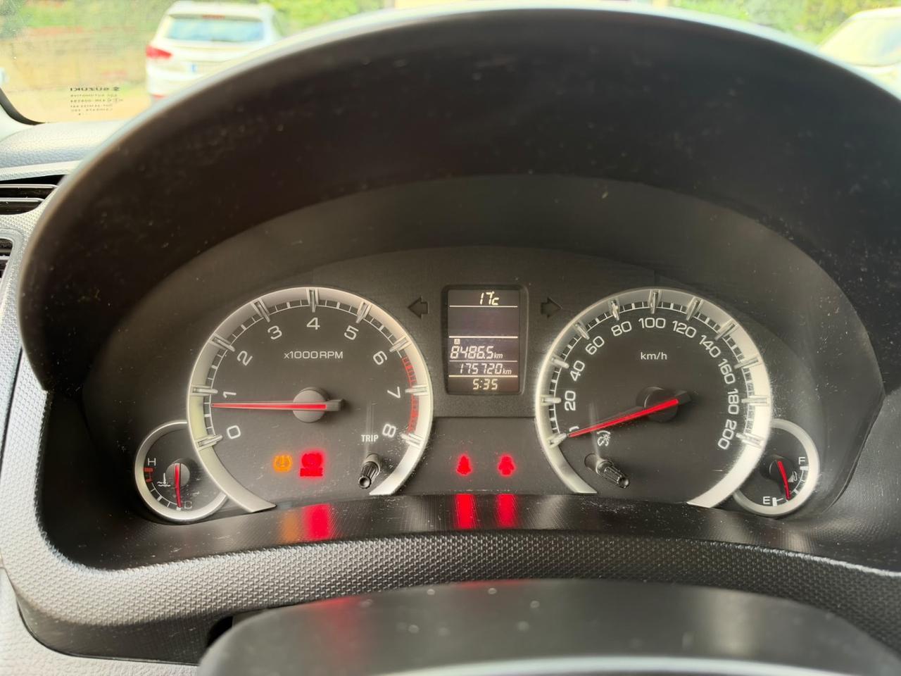 Suzuki Swift 1.2 Benzina // Neopatentati