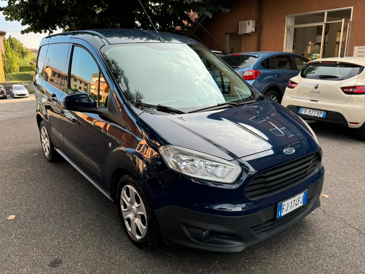 Ford Transit Courier Transit Courier 1.5 TDCi 95CV Van Trend molto bello!