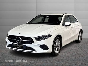 MERCEDES-BENZ A 250 e hybrid EQ Progressive Advanced