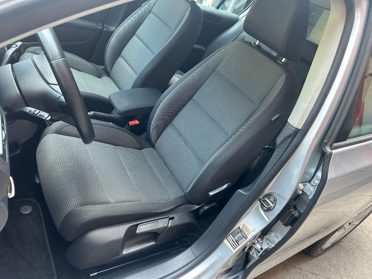 VOLKSWAGEN - Golf - 1.6 TDI 105CV DPF 5p. Highline