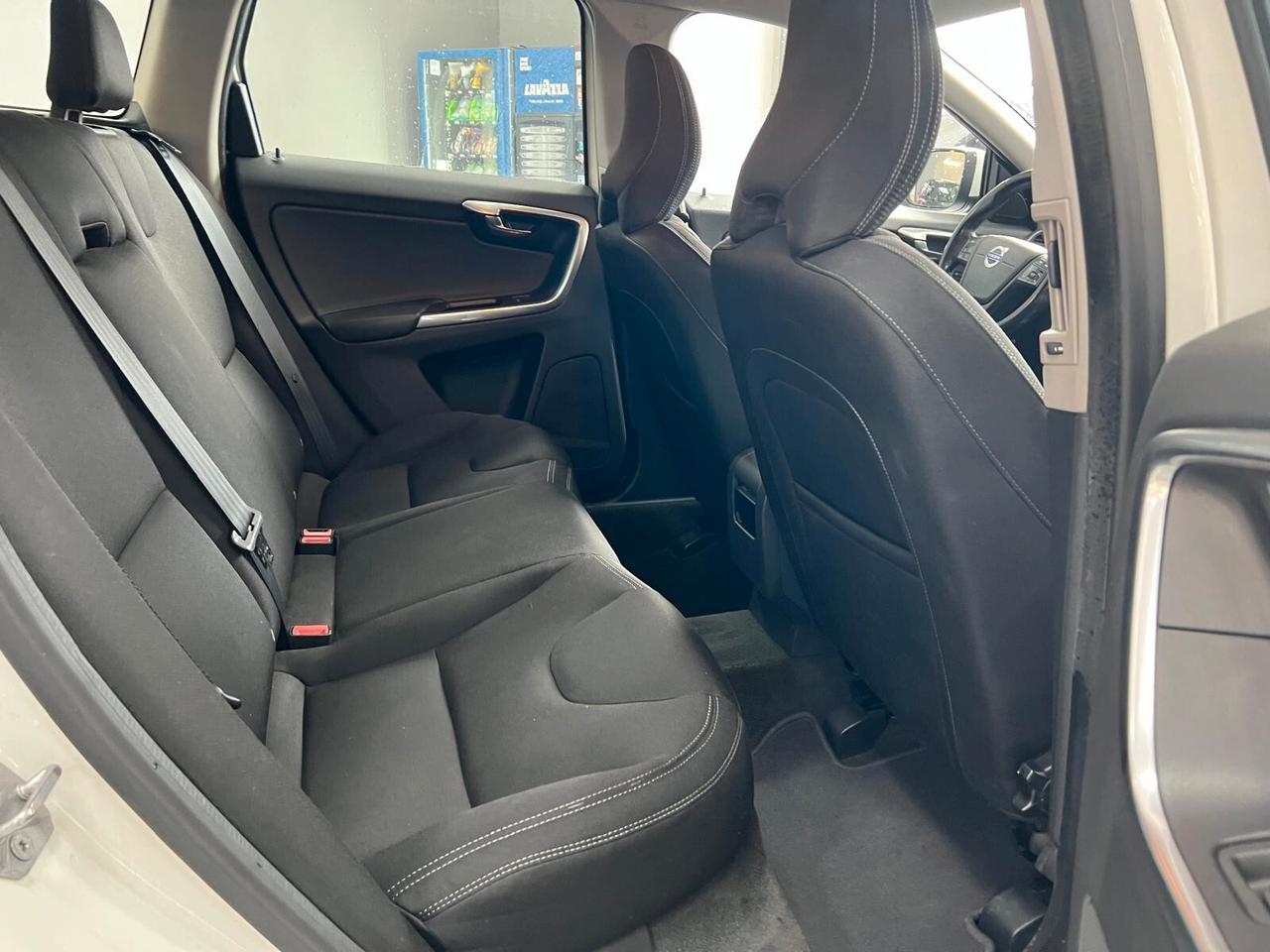 Volvo XC 60 XC60 D5 AWD Kinetic