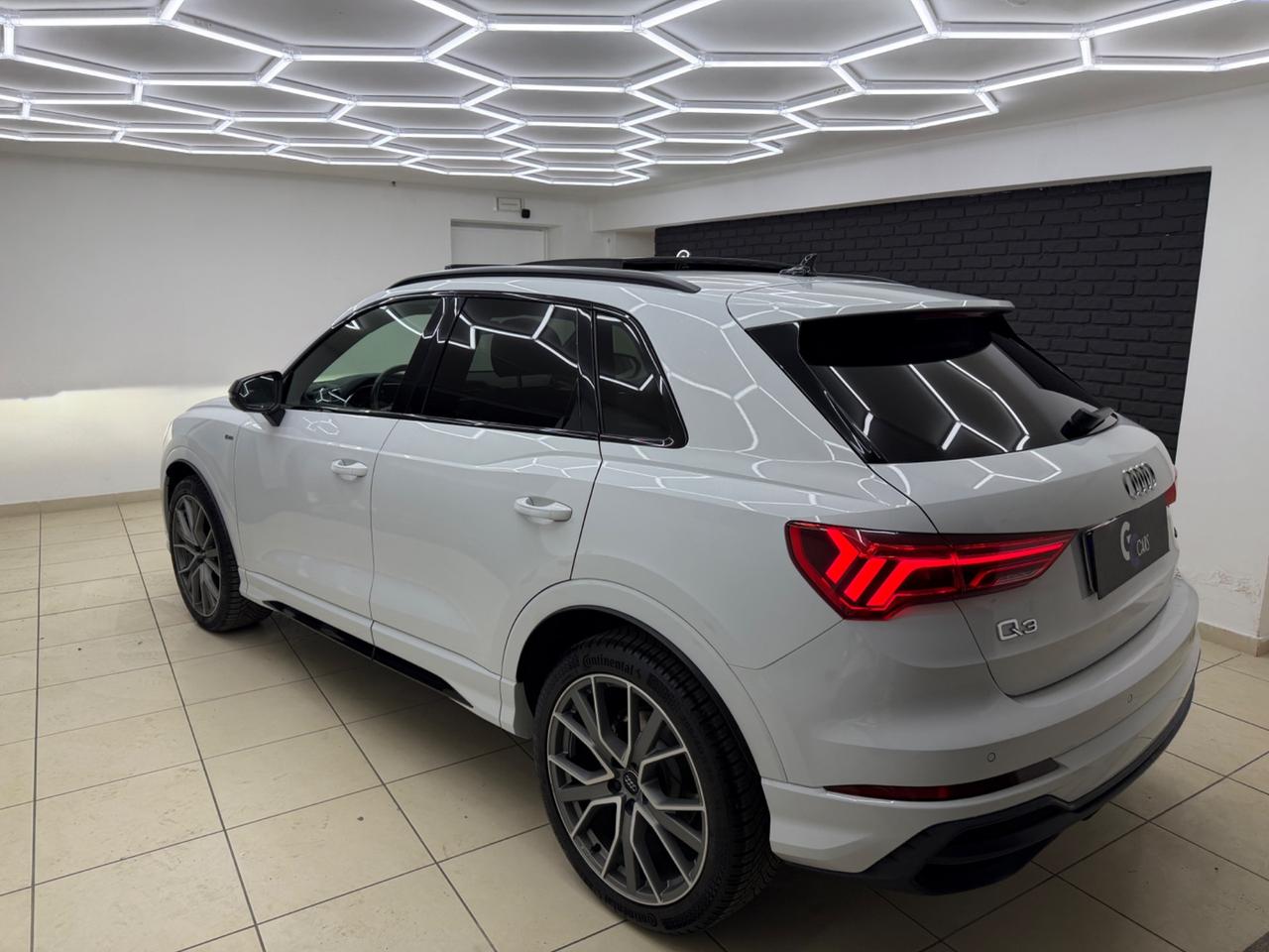 Audi Q3 40 TDI S LINE IPER FULL ITA UFF UNI PRO