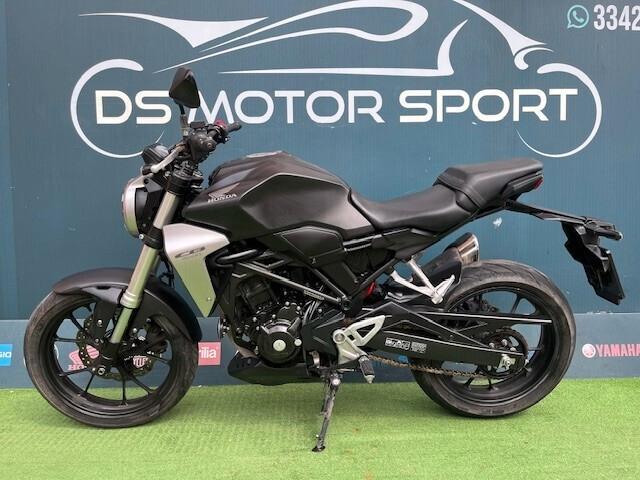 Honda CB 300 F GARANZIA PERMUTE