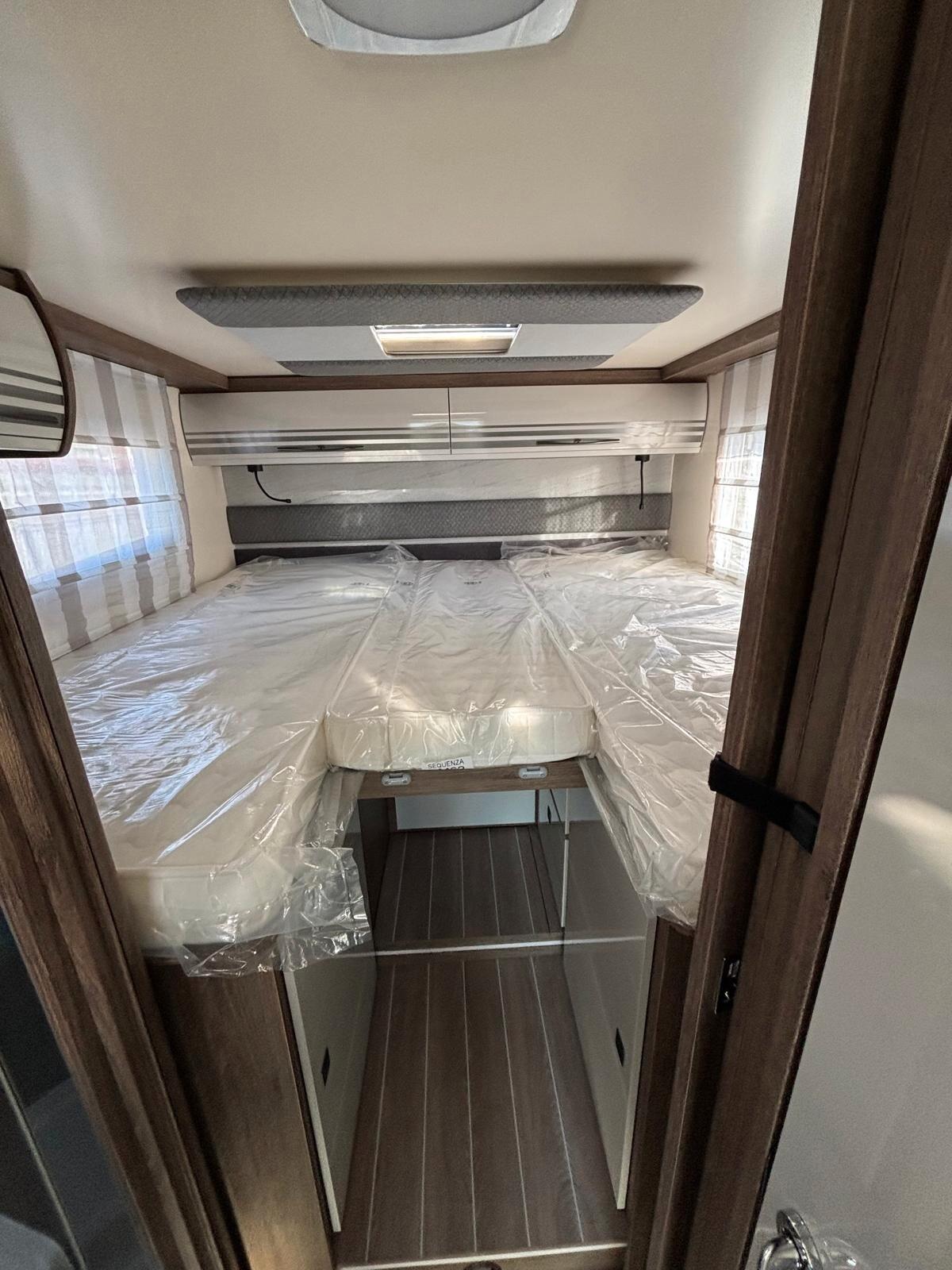 Ci International Magis 87 Integral Selekt camper