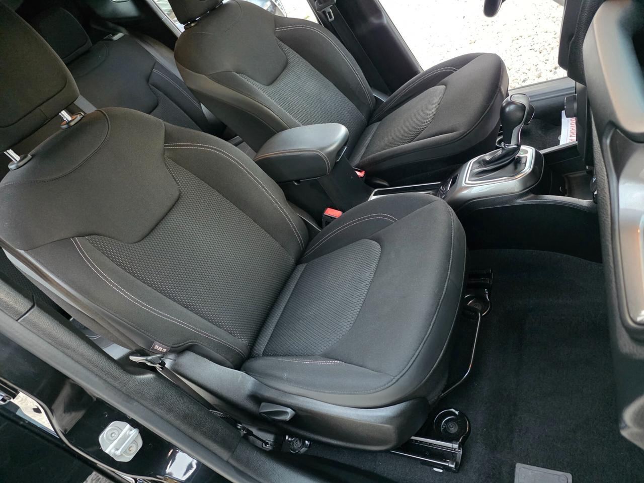 Jeep Renegade 1.3 T4 DDCT Limited