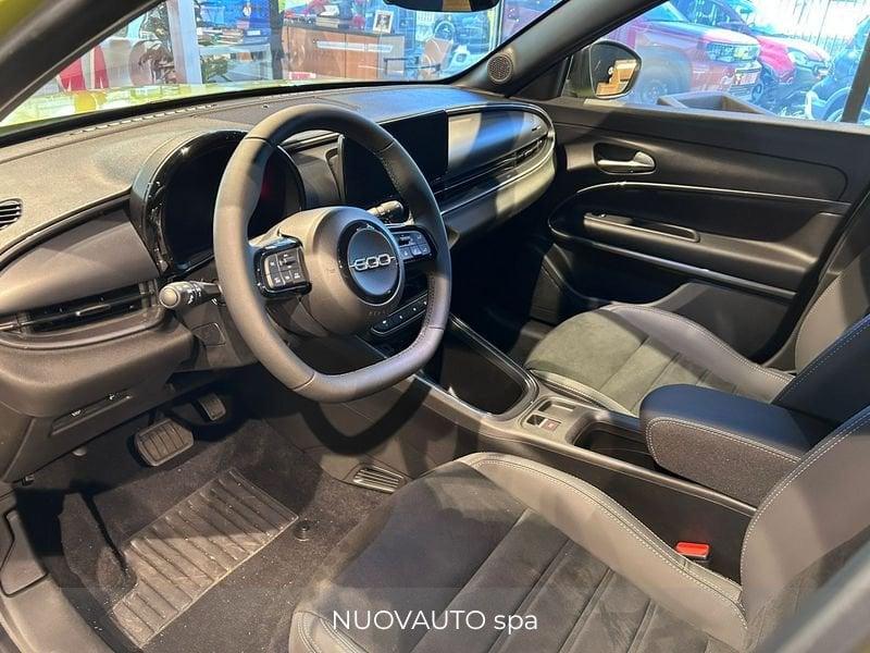 FIAT 600 1.2 Hybrid 145cv Sport