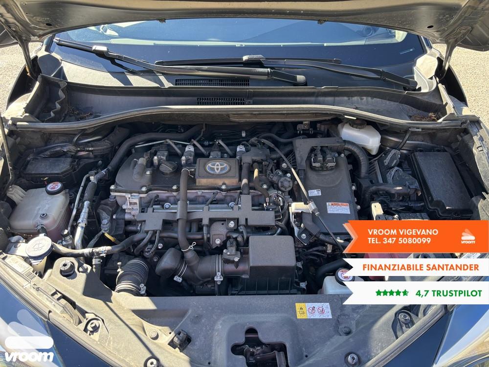 TOYOTA C-HR (2016-2023) C-HR 1.8 Hybrid E-CVT L...