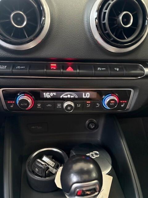 Audi A3 SPB 2.0 TDI S tronic Sport TETTO APRIBILE full optionals