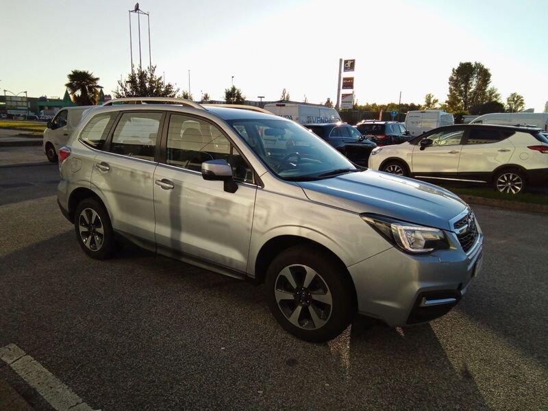 Subaru Forester 2.0D Style