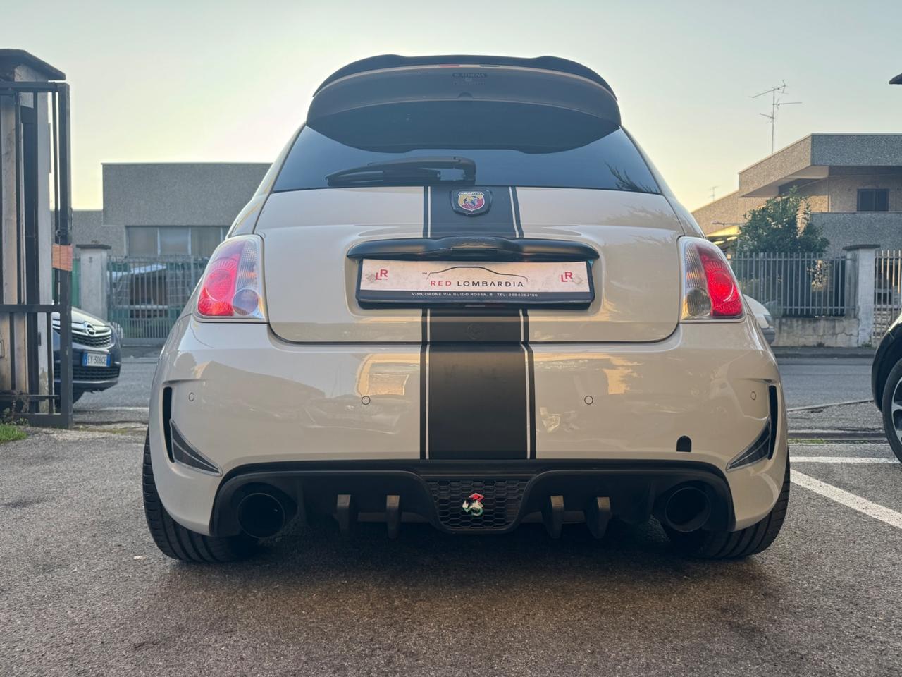Abarth 500 1.4 Turbo T-Jet MTA Custom. Abarth.
