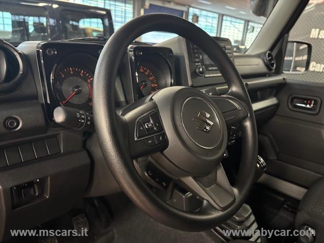 SUZUKI Jimny 1.5 5MT Top