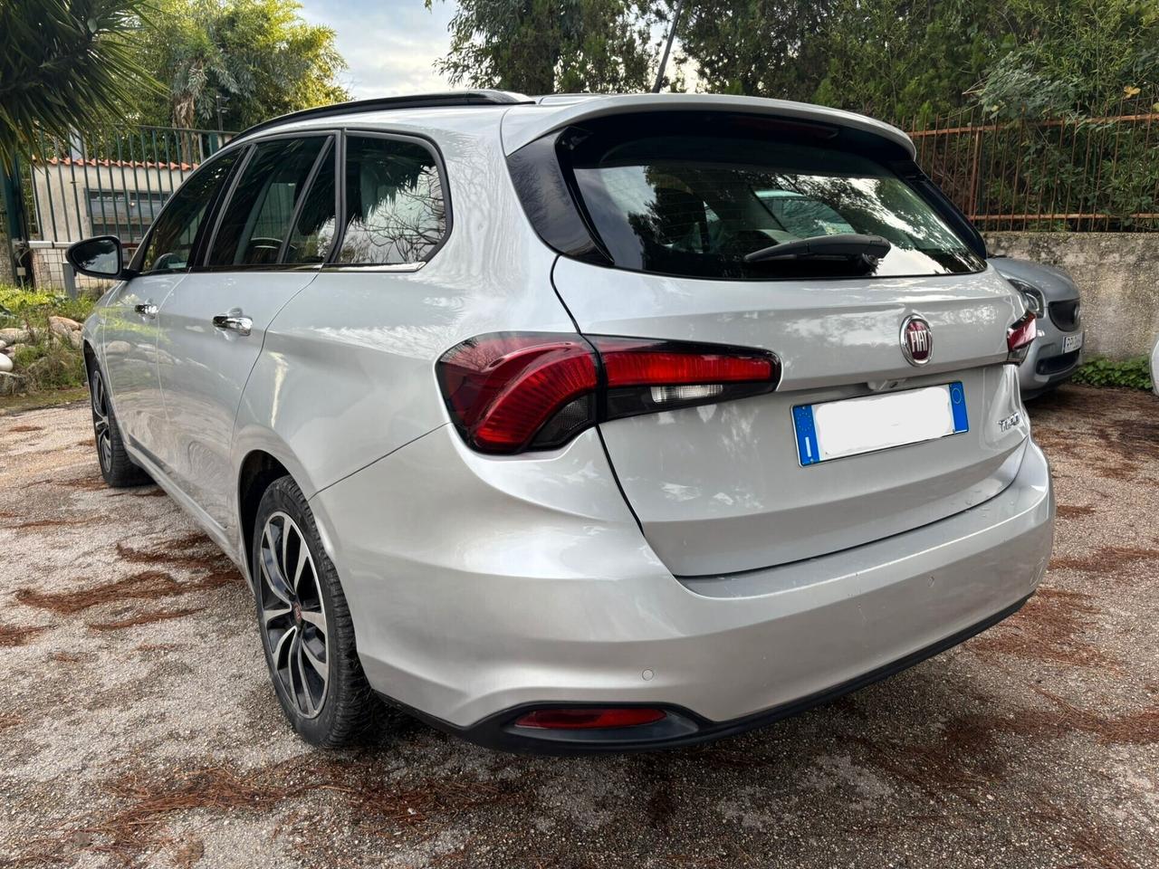 FIAT TIPO 1.6 MJT SW Lounge - 2019