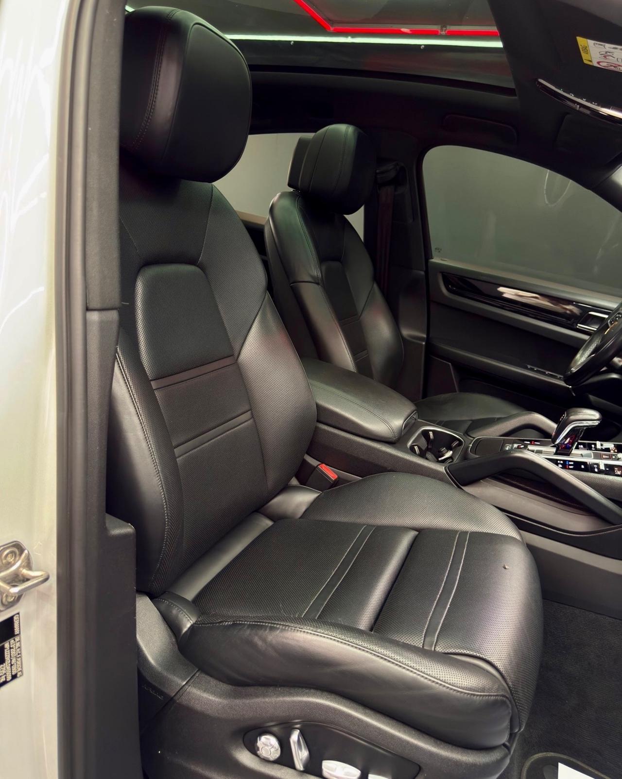 Porsche Cayenne Coupé 3.0 Benzina V6 340 CV IPER FULL