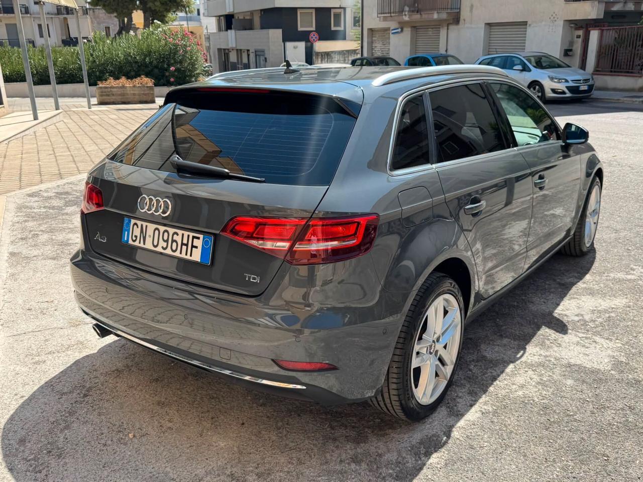 AUDI A3 SPORTBACK 1.6 TDI 115 CV. E6 DESIGN PERFETTA