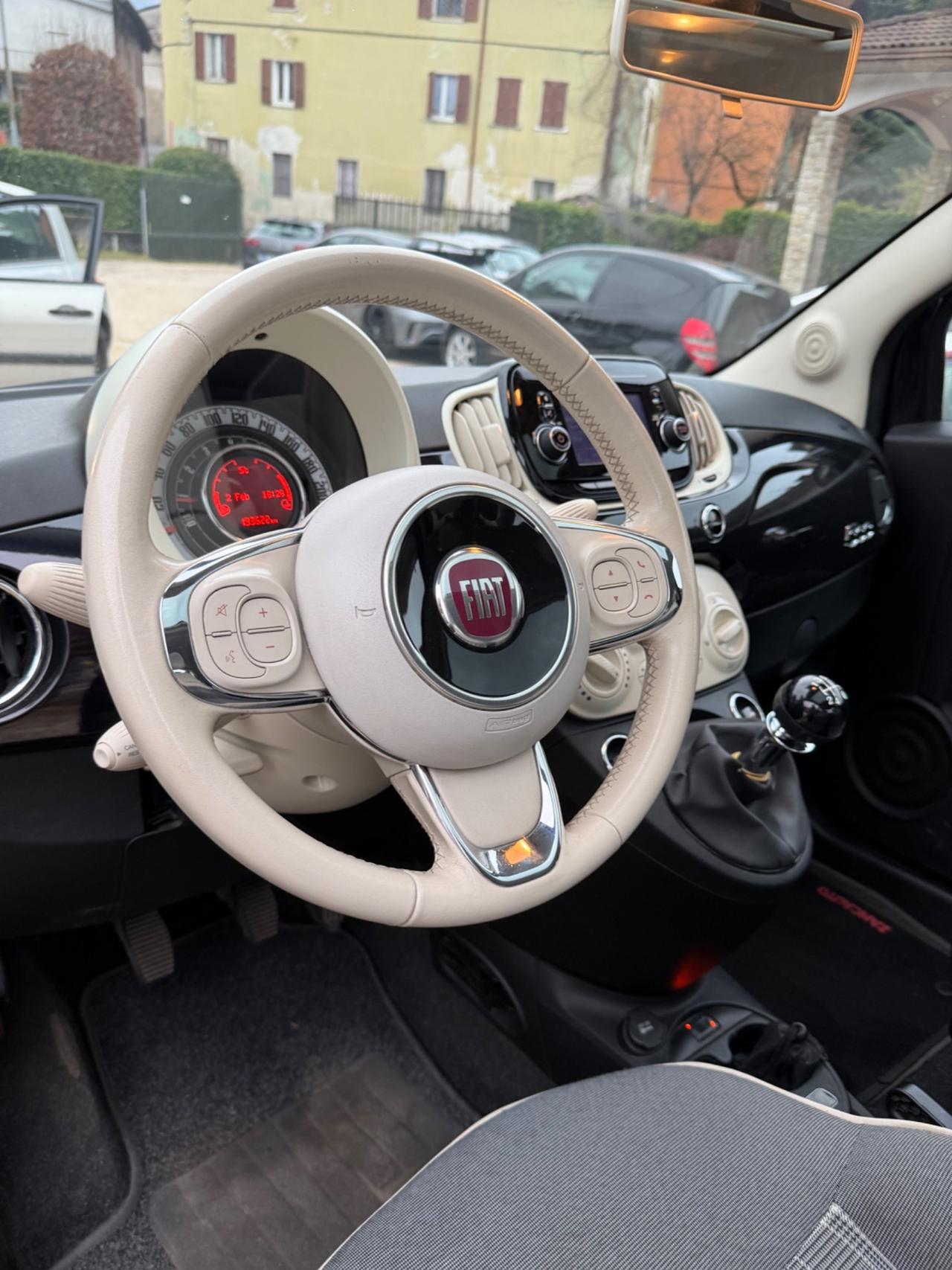 Fiat 500 LOUNGE TETTO KMCERT GARANZ NEOPAT