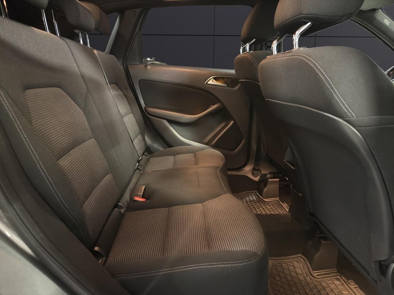Mercedes-benz B 180 B 180 d Sport