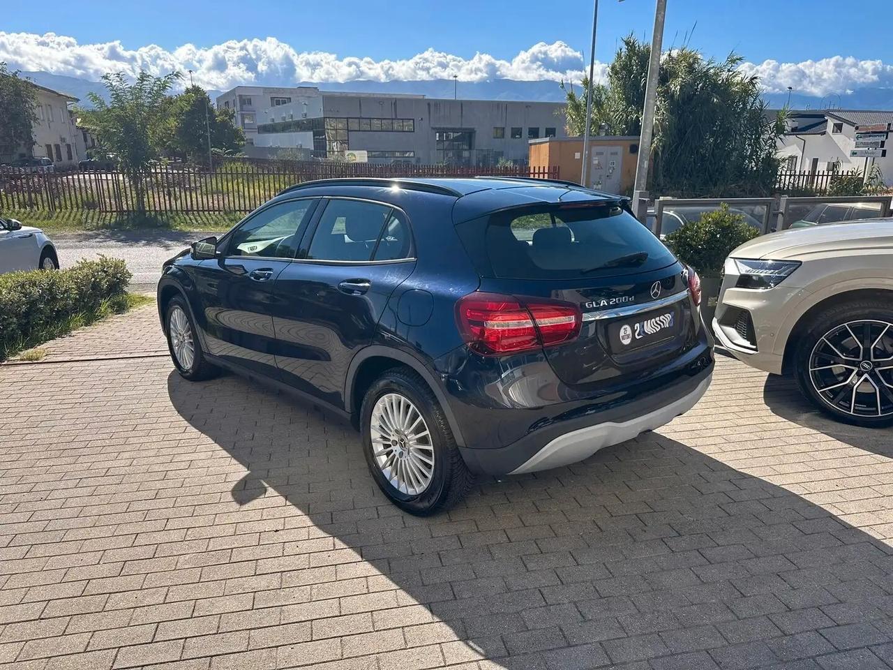 GLA 200 d Automatic Executive