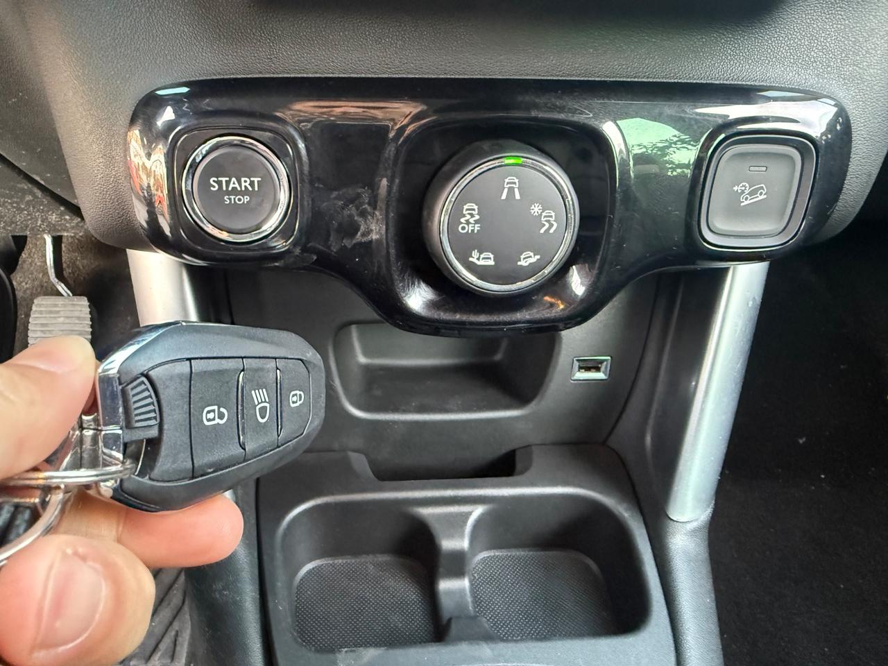 Citroen C3 Aircross BlueHDi 100 Shine