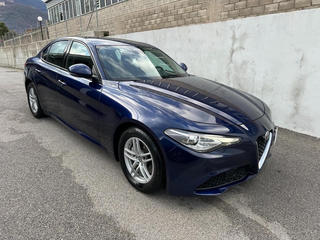 Alfa Romeo Giulia 2.2 t Business 160cv auto