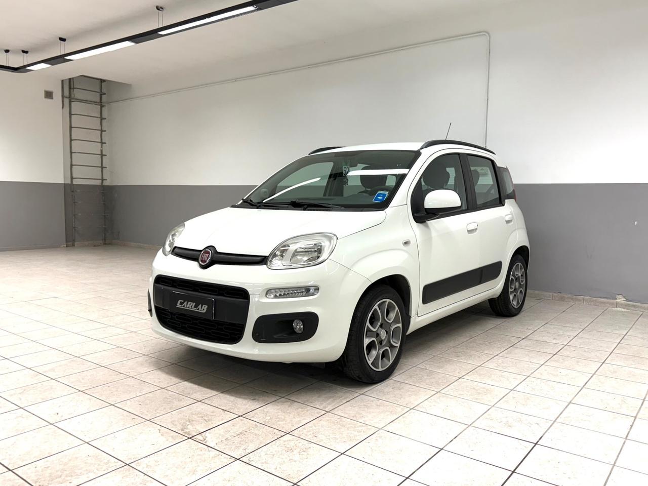 Fiat Panda 1.2 Lounge 5 POSTI NEOPATENTATI