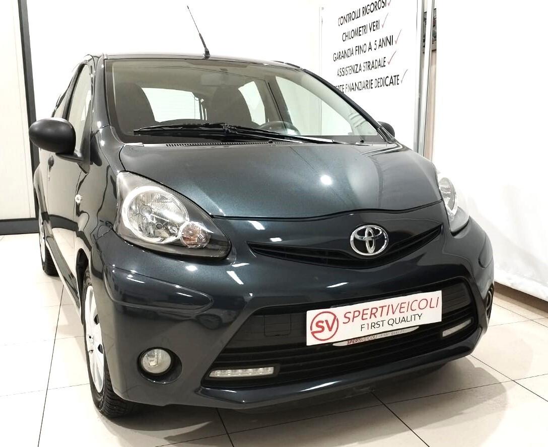 Toyota Aygo 1.0 12V VVT-i 5 porte Active Connect