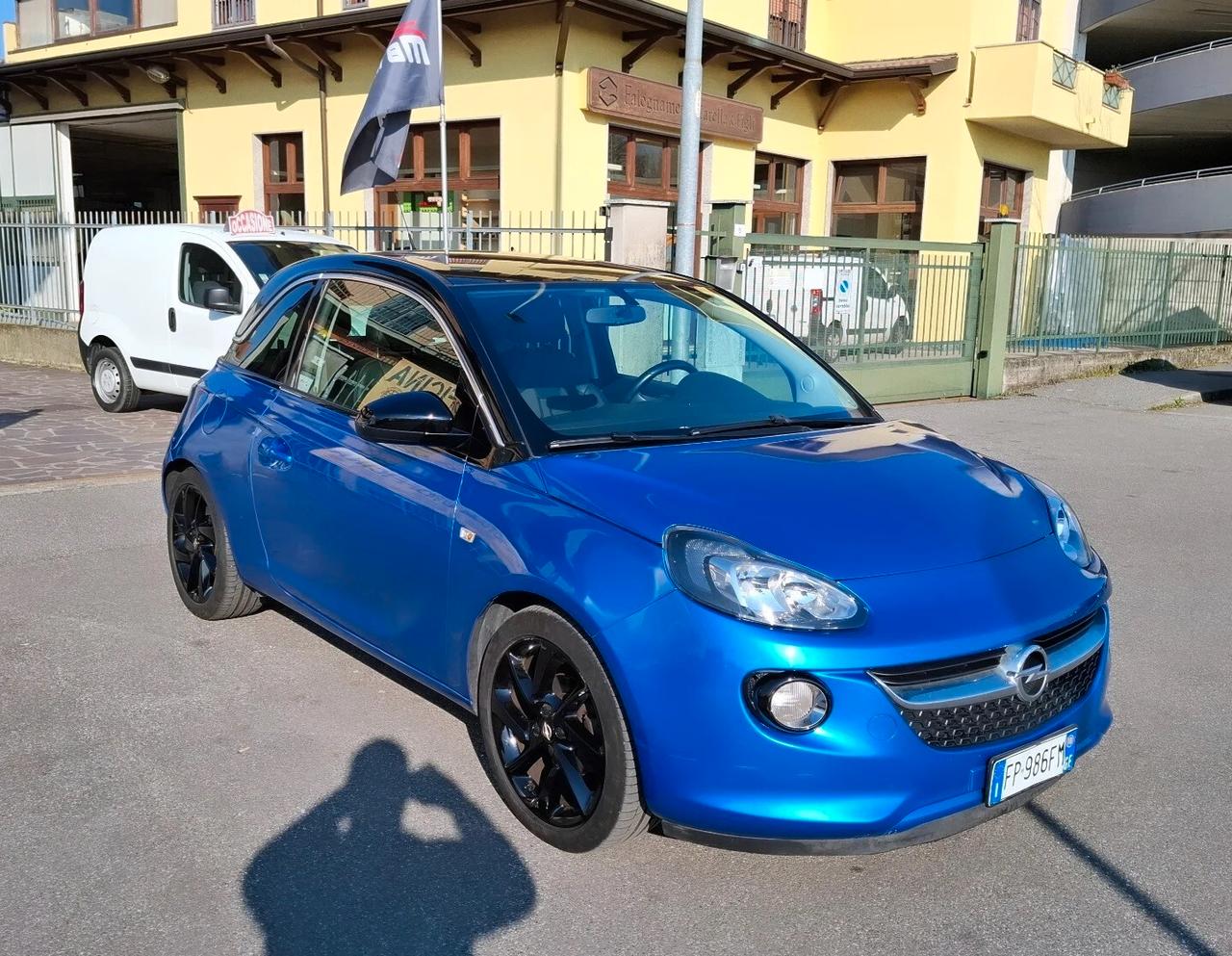 Opel Adam 1.2 70 CV