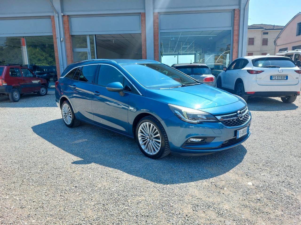 Opel Astra 1.6 CDTI Sports Tourer Cosmo