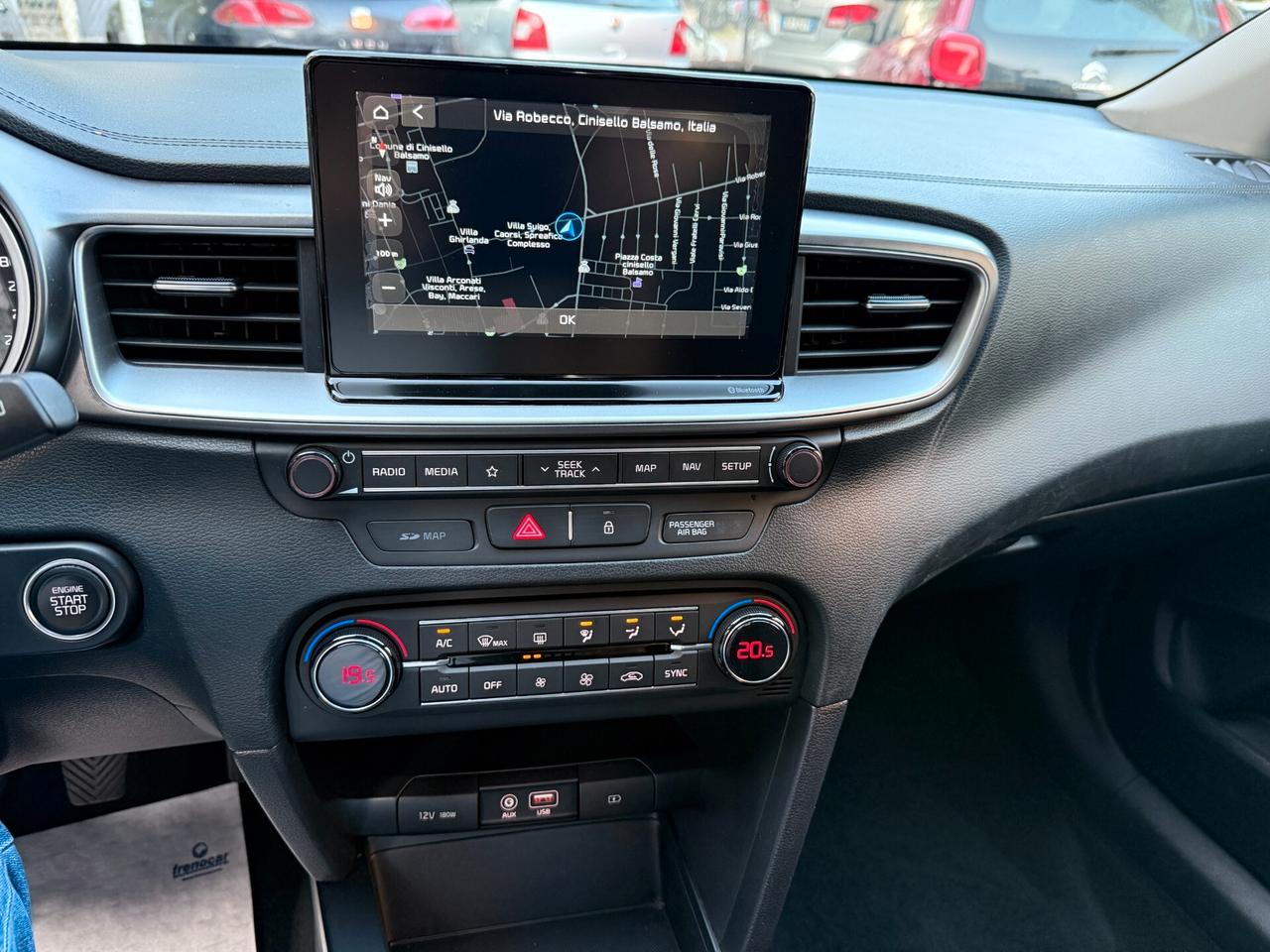 Kia Ceed 1.4 MPi GPL SW Business Class