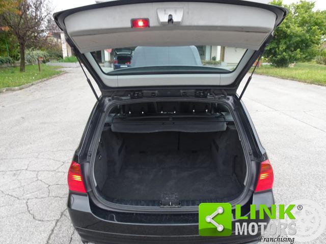 BMW 320 d cat Touring Attiva