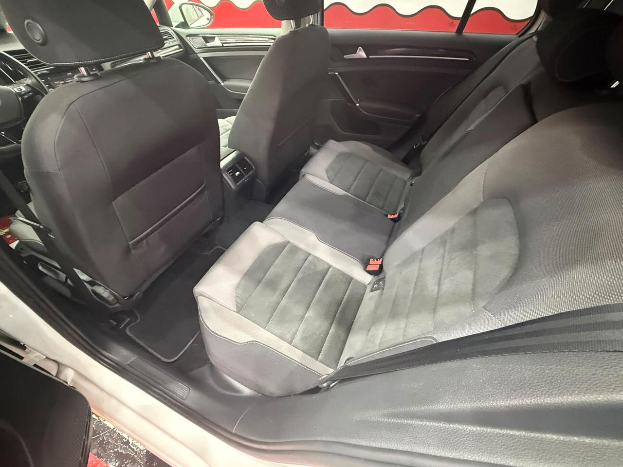 Volkswagen Golf 7 1.6 TDI 115cv DSG - 2019
