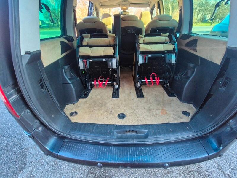 LANCIA Phedra 2.2 MJT Oro