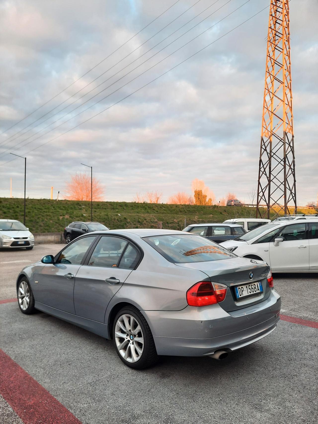 Bmw 320 320i cat Attiva