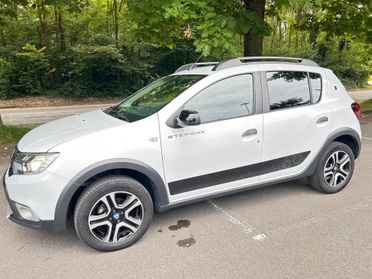 Dacia Sandero Stepway 1.5 Blue dCi 95CV 15th Anniversary*DISTRIBUZIONE FATTA AL 10/24*TAGLIANDI COMPLETI DACIA