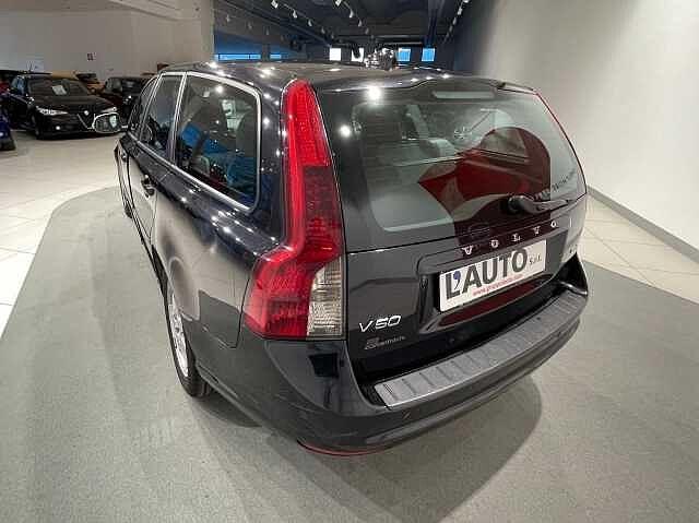 Volvo V50 2.0 D cat Powershift Momentum