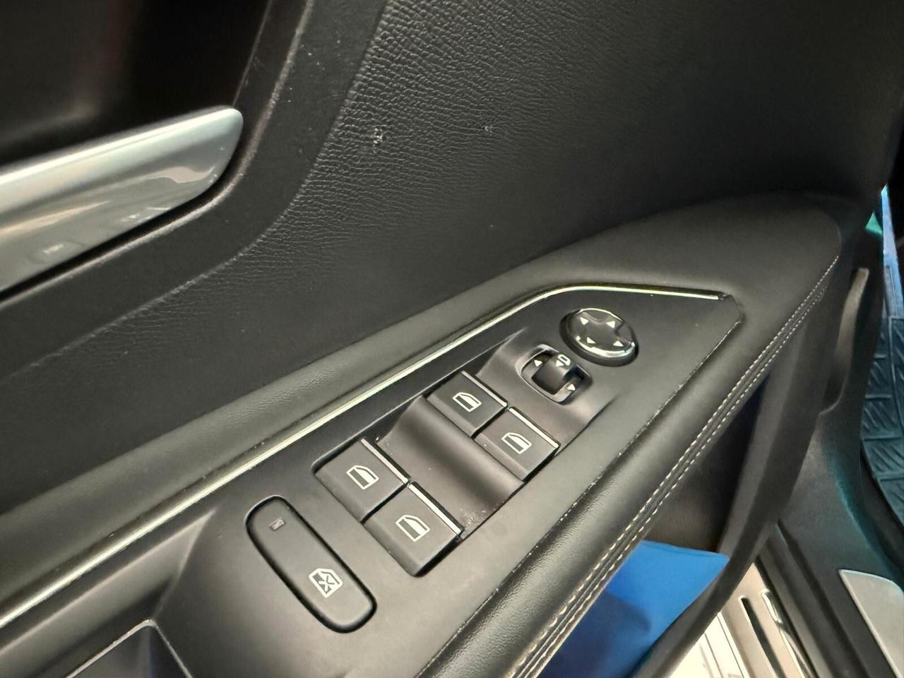 Peugeot 3008 BlueHDi 130 S&S EAT8 GT Pack