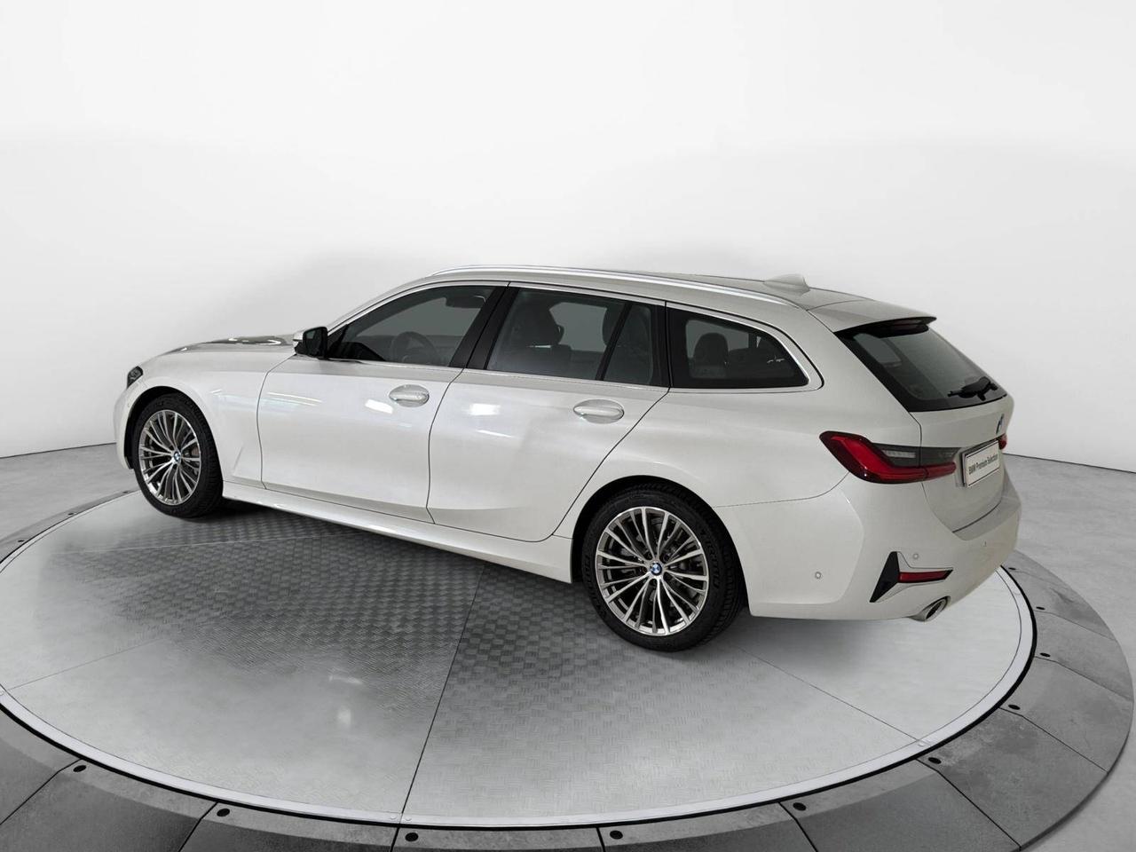 BMW Serie 3 i Touring Luxury