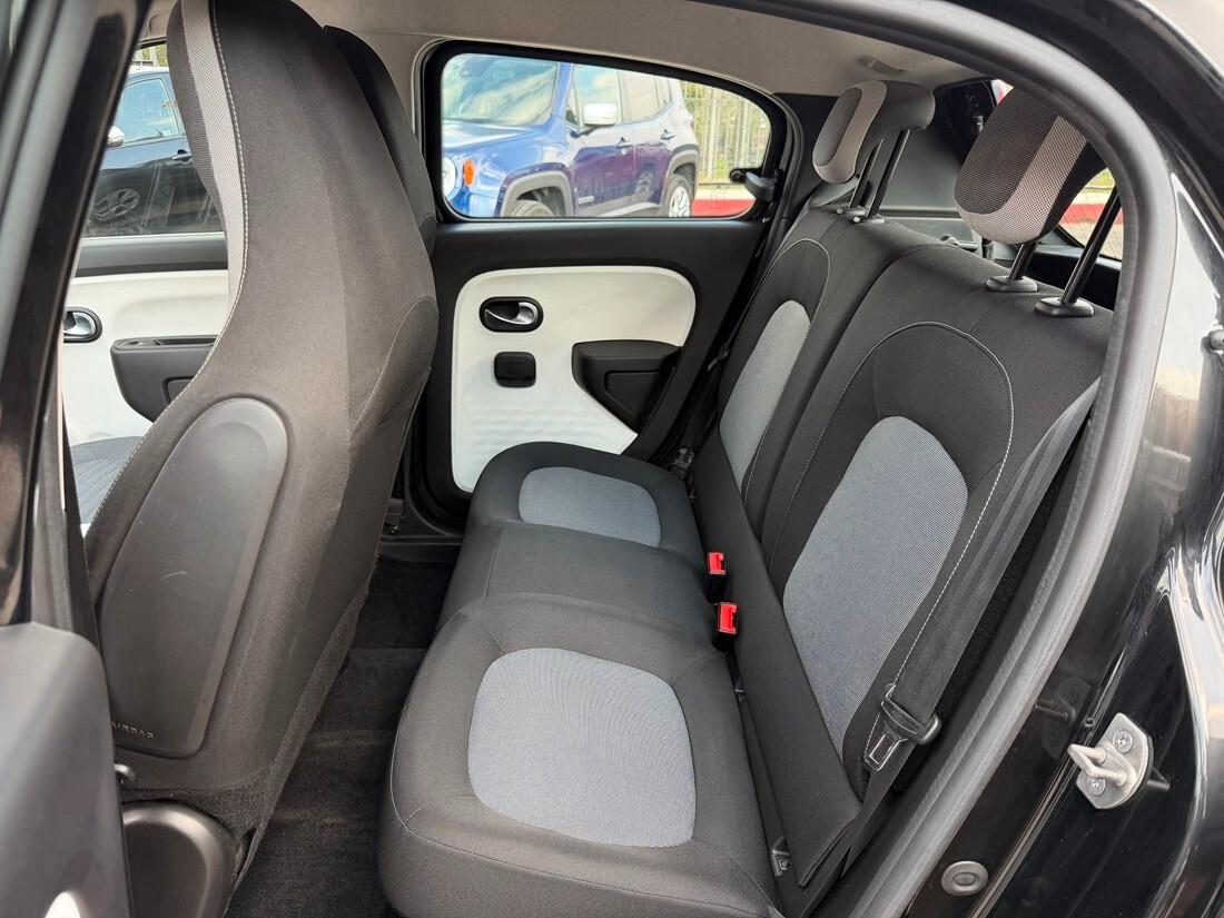 Renault Twingo SCe 65 CV Urban Night