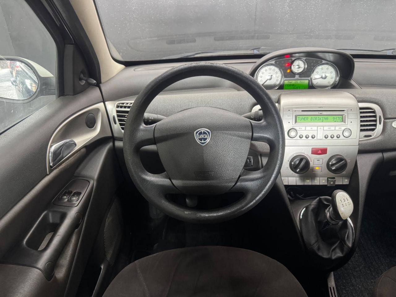 Lancia Ypsilon 1.2 Benzina ADATTA PER NEOPATENTATI
