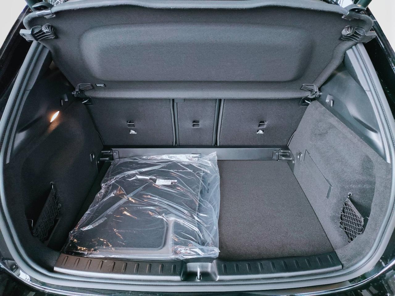 Mercedes-Benz GLA 200 d Automatic 4MATIC